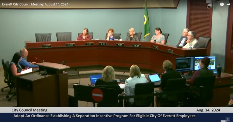 Everett council considers employee incentive to address deficit