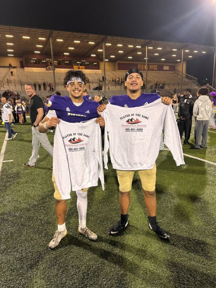 HIGH SCHOOL FOOTBALL GAME: Sumner at Lake Stevens 9-5-25 - Everett Post