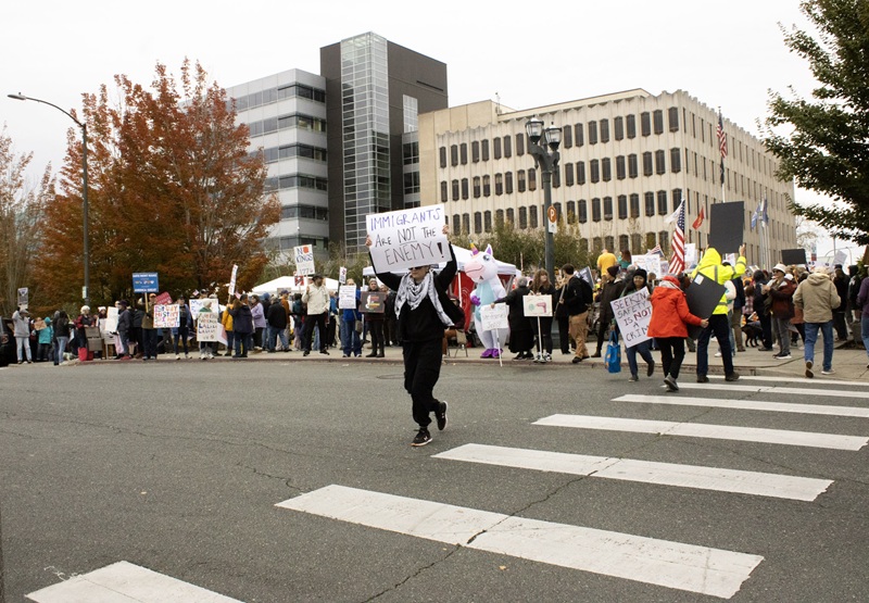 Everett gathers for ‘No Kings’
