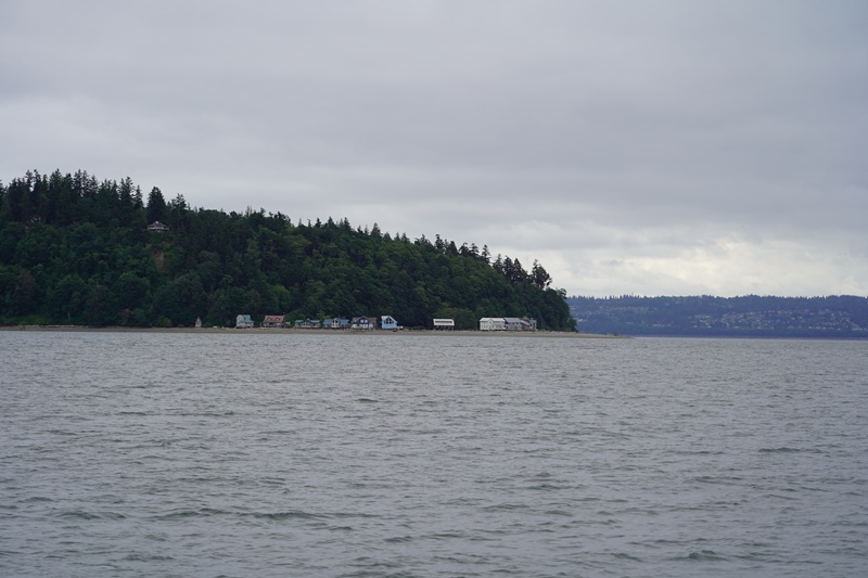 19 Harbor Hopper north Hat Island beach
