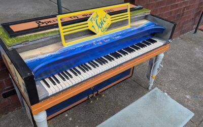 Everett, piano, Street Tunes 2026