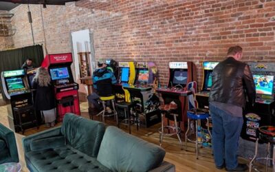 Side Quest, Everett business, arcade video games